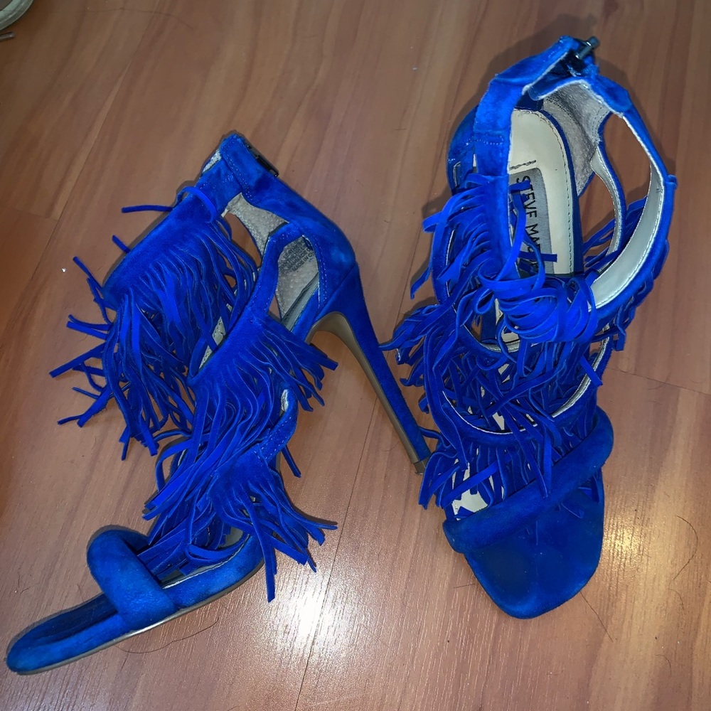 Steve Madden Fringe shoes